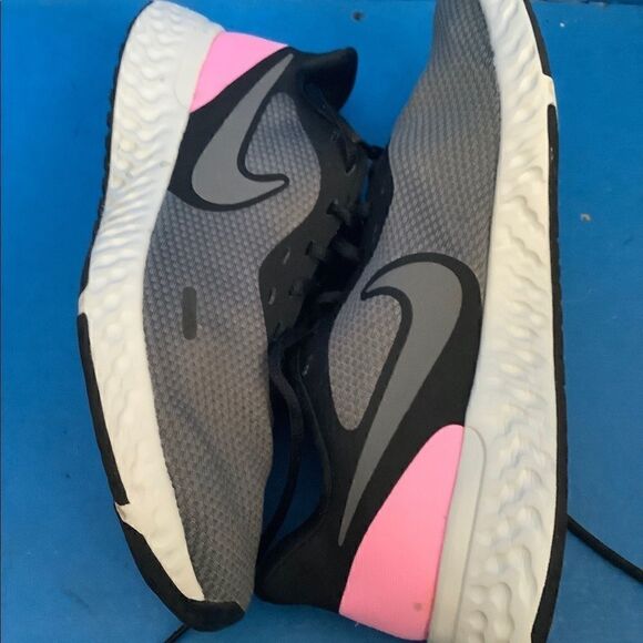 Nike Revolution 5 Running Shoes Women's US 10 - Picture 11 of 14